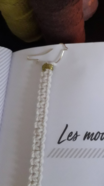 Marque-page macramé nœud renversé